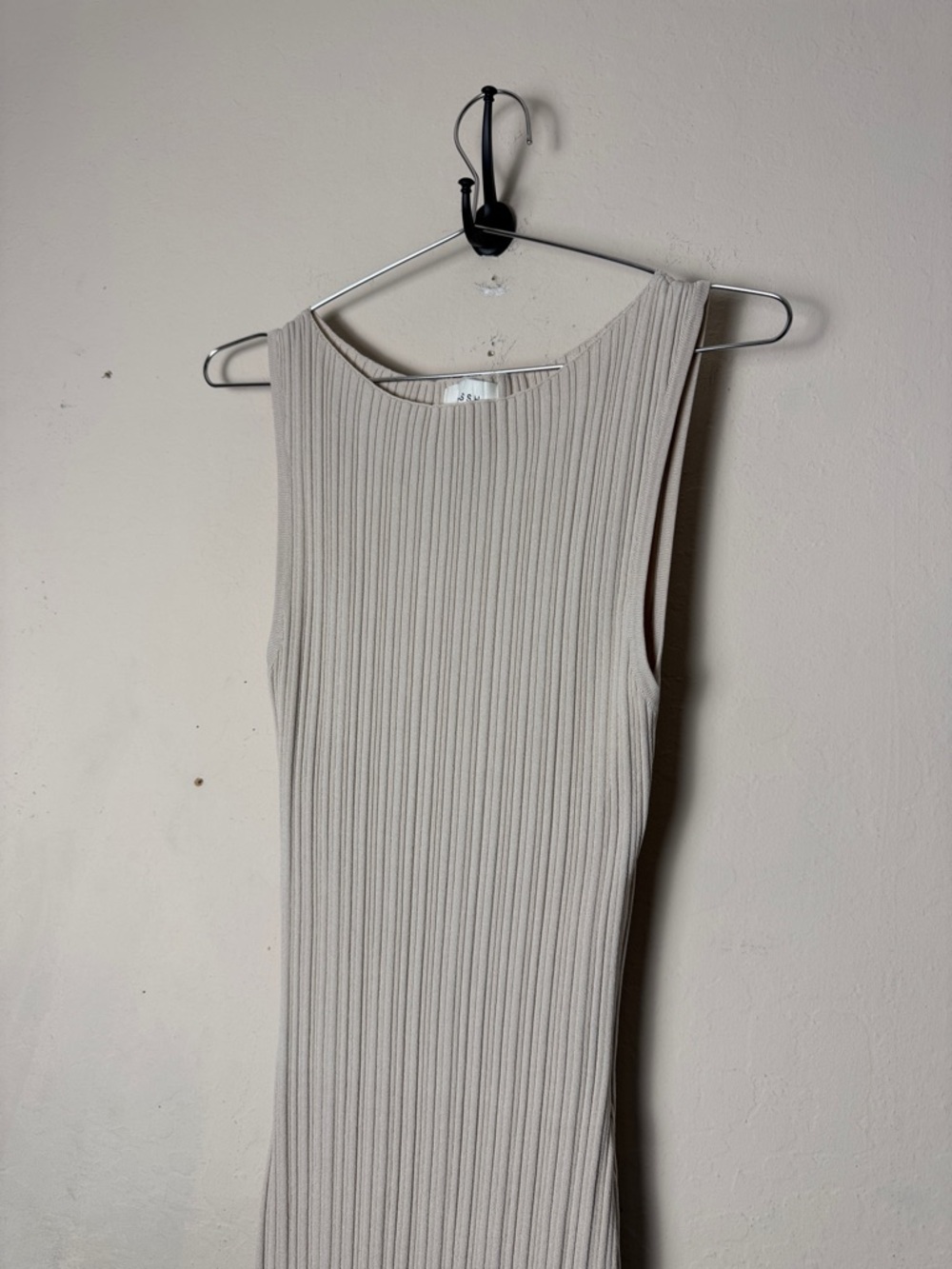DISSH Sleeveless Ribbed Maxi Dress in Cream Size Small - Picture 4 of 7